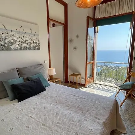Grazioso Bilocale Con Vista Mare Apartman Ospedaletti
