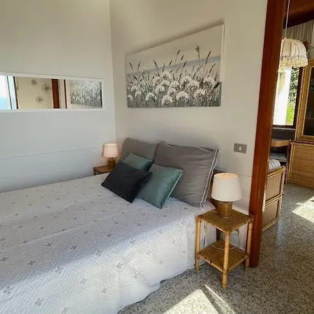 Grazioso Bilocale Con Vista Mare